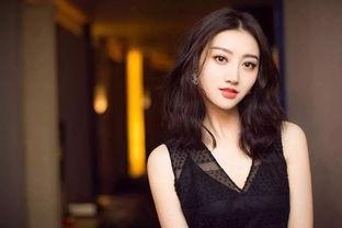 爆料女明星模板视频下载,女明星模板视频下载背后的秘密与技巧